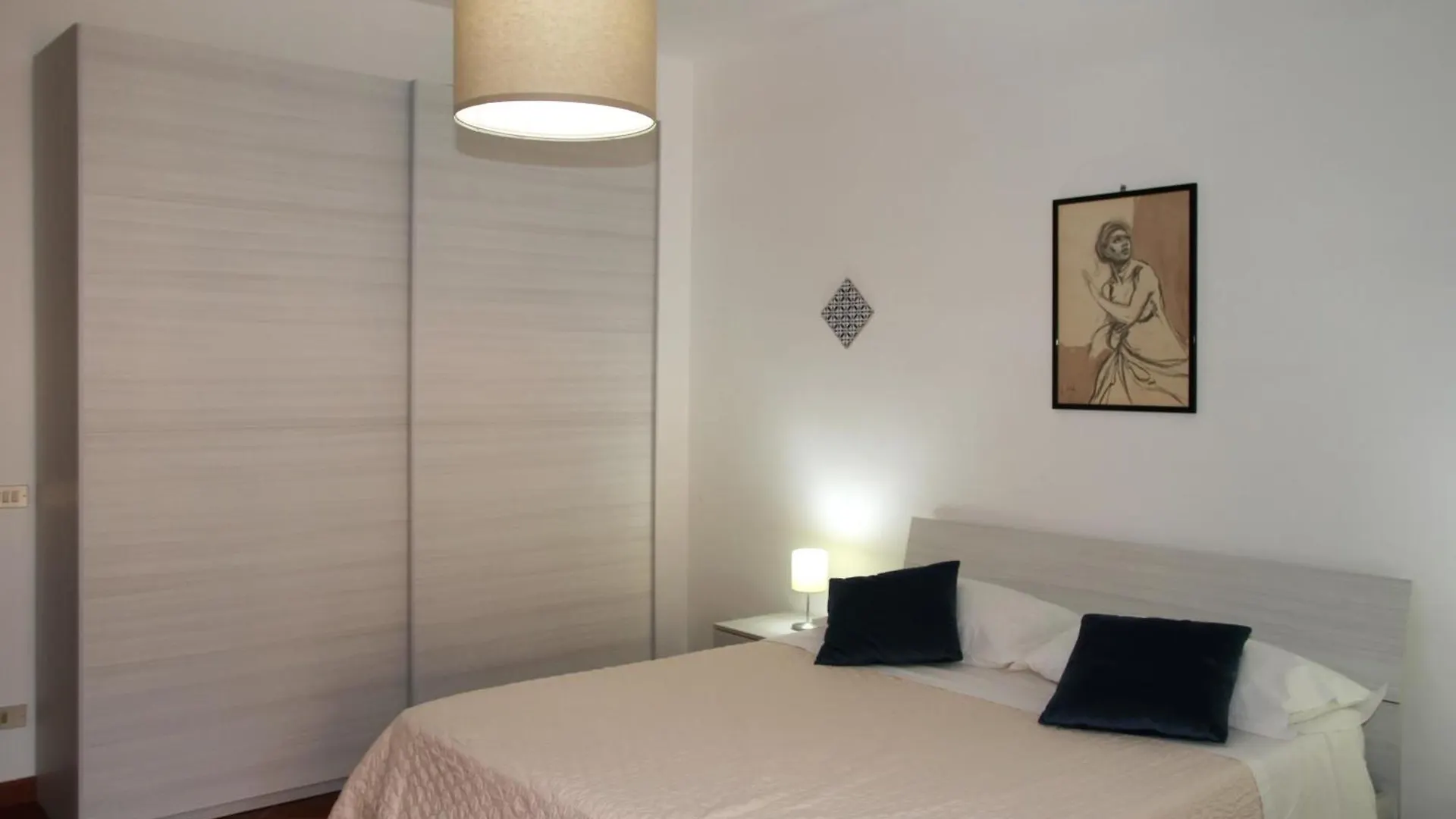 Apartment Attico Vista Mare Con Terrazza E Spa Riscaldata Santo Stefano di Camastra Italy